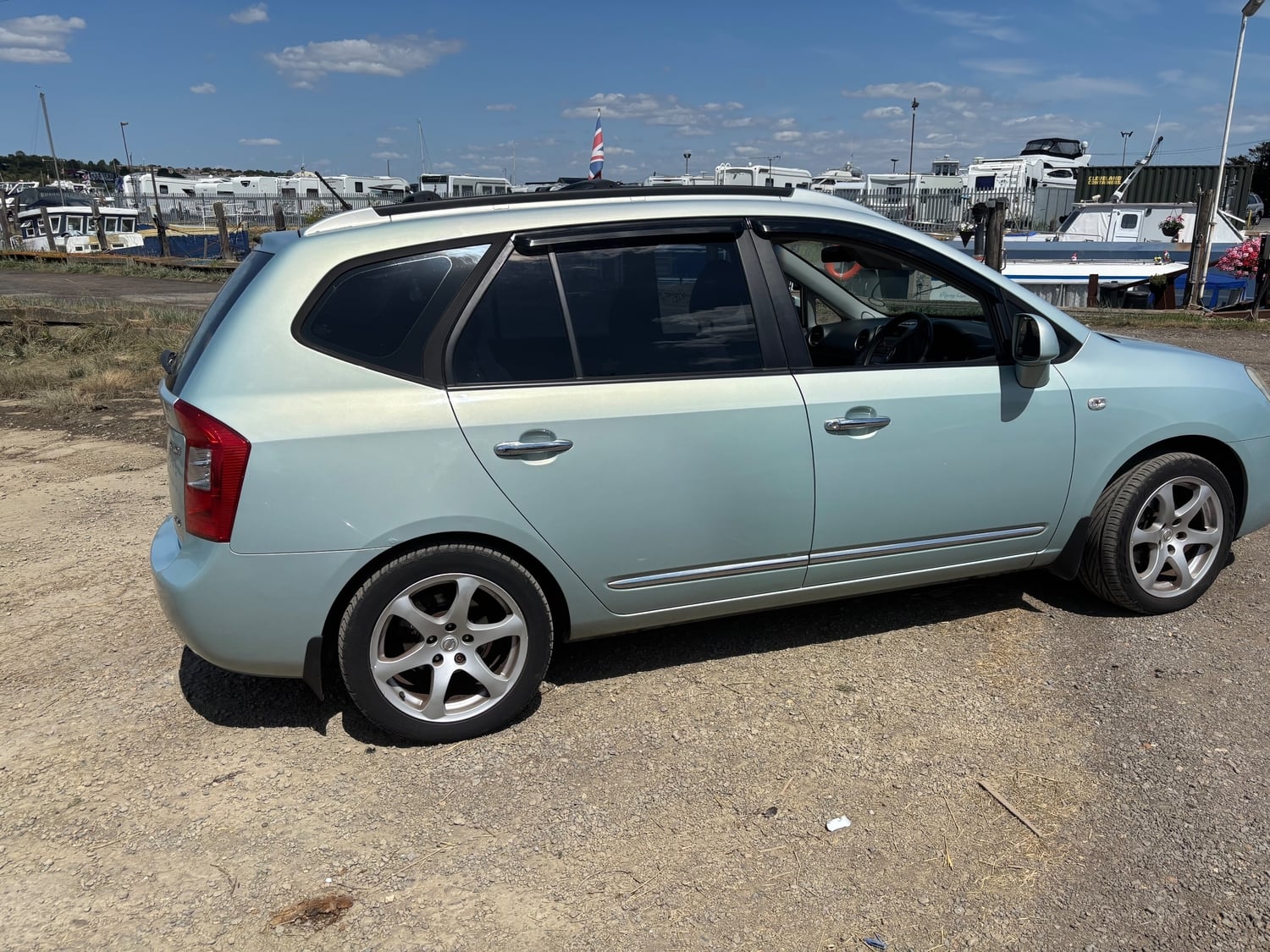 Kia Carens Rochester
