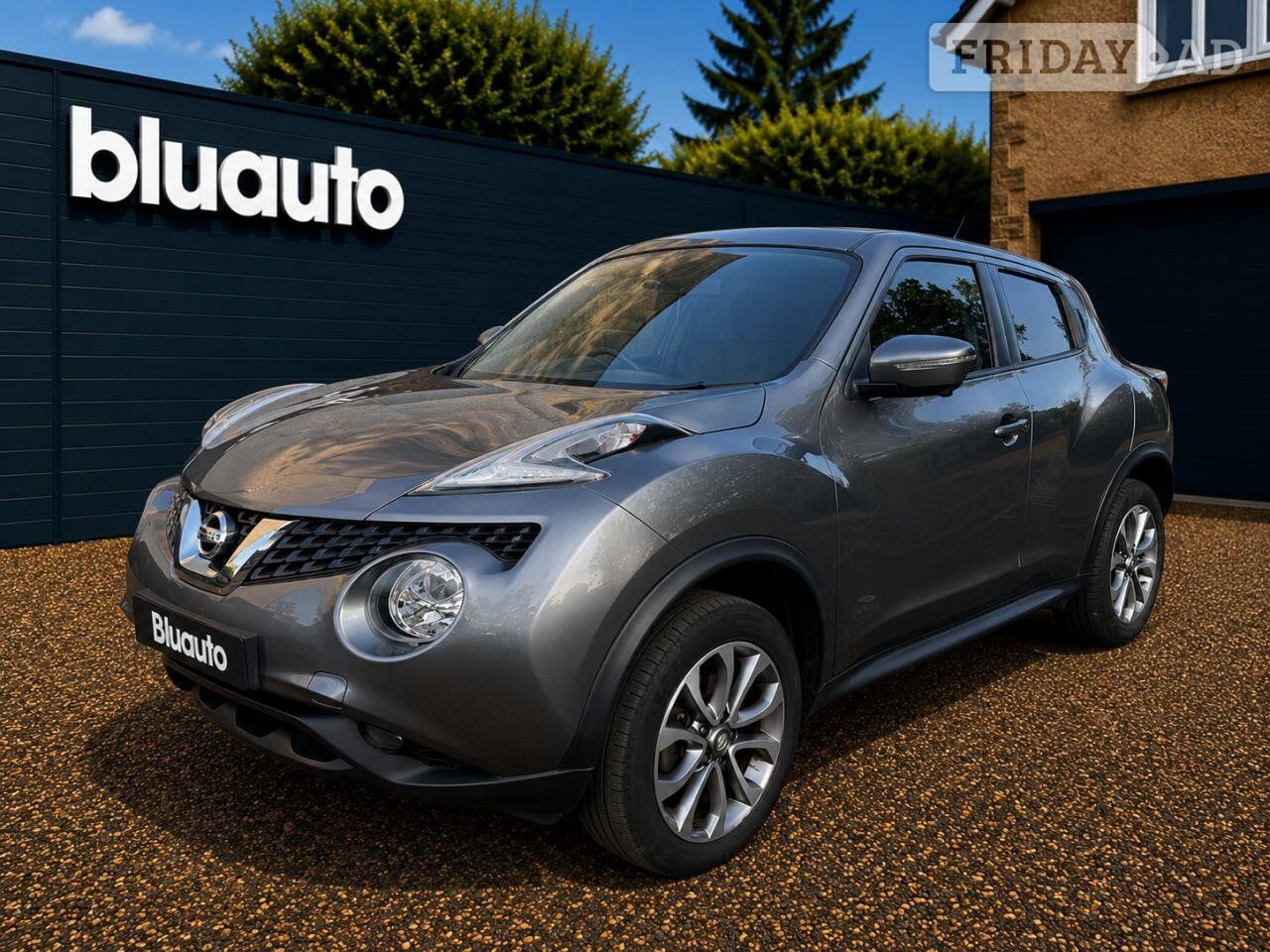 2017 NISSAN JUKE 1.6 Tekna SUV 5dr Petrol XTRON Euro 6 (117 ps) in Uckfield