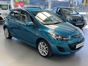 Mazda Mazda2 2013