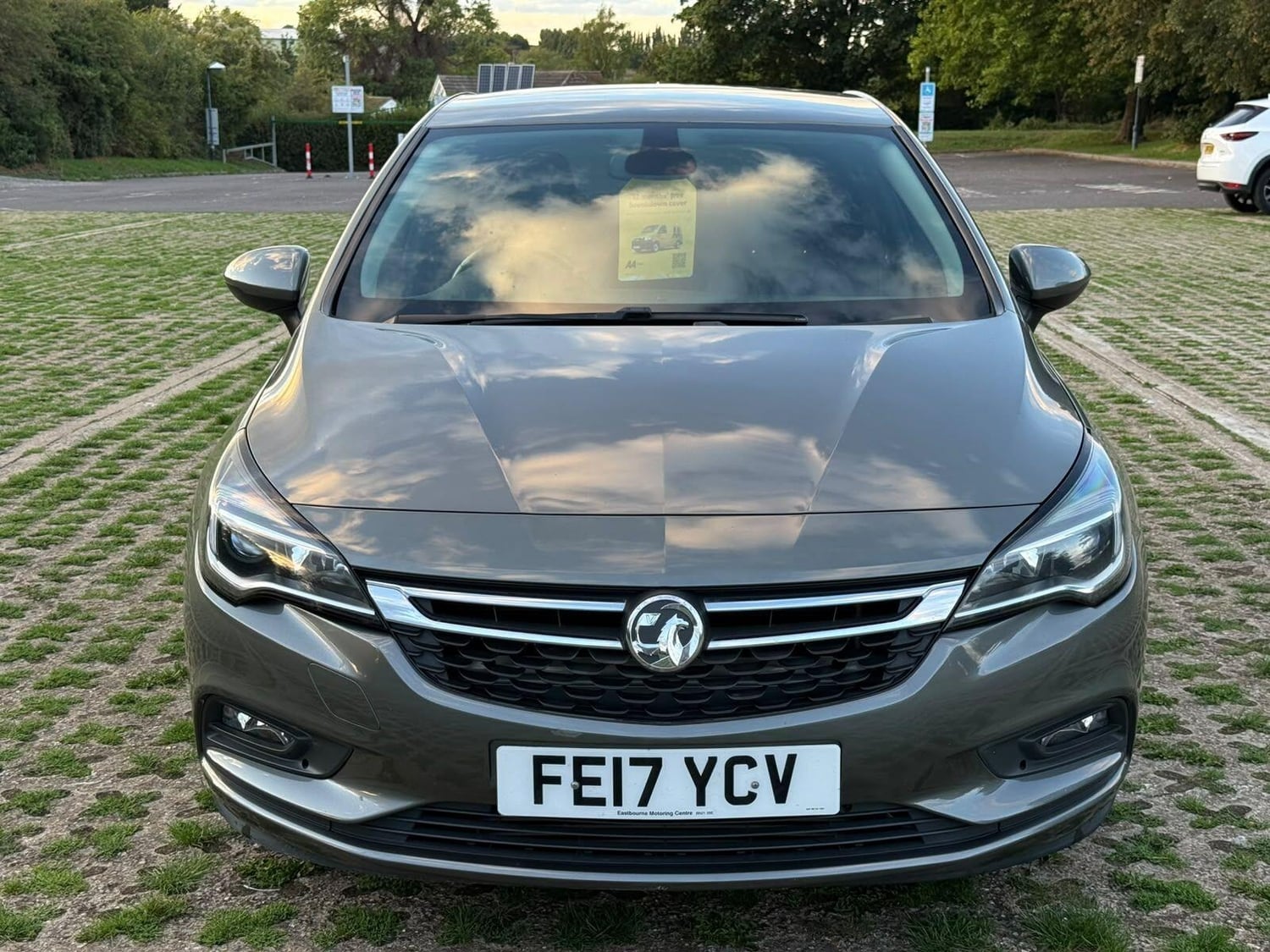 [ berth ]Vauxhall Astra