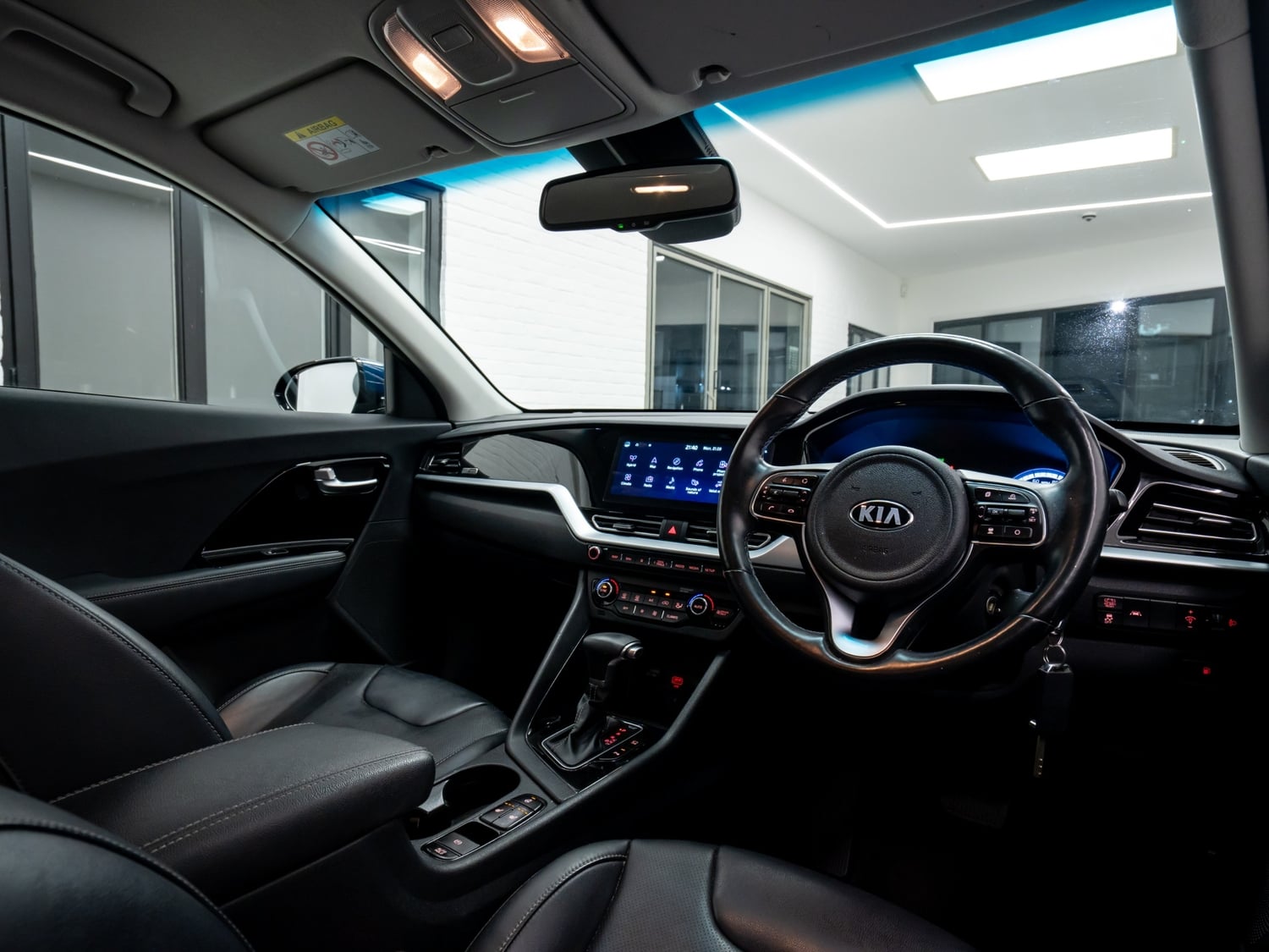 Kia Niro 2021 - Cars