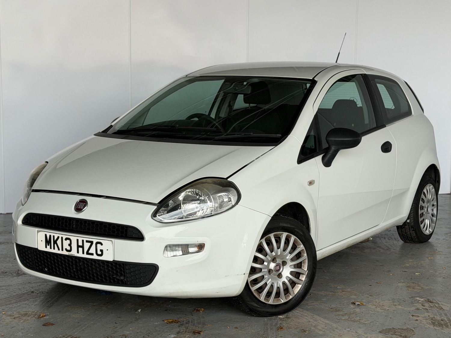 [ berth ]Fiat Punto