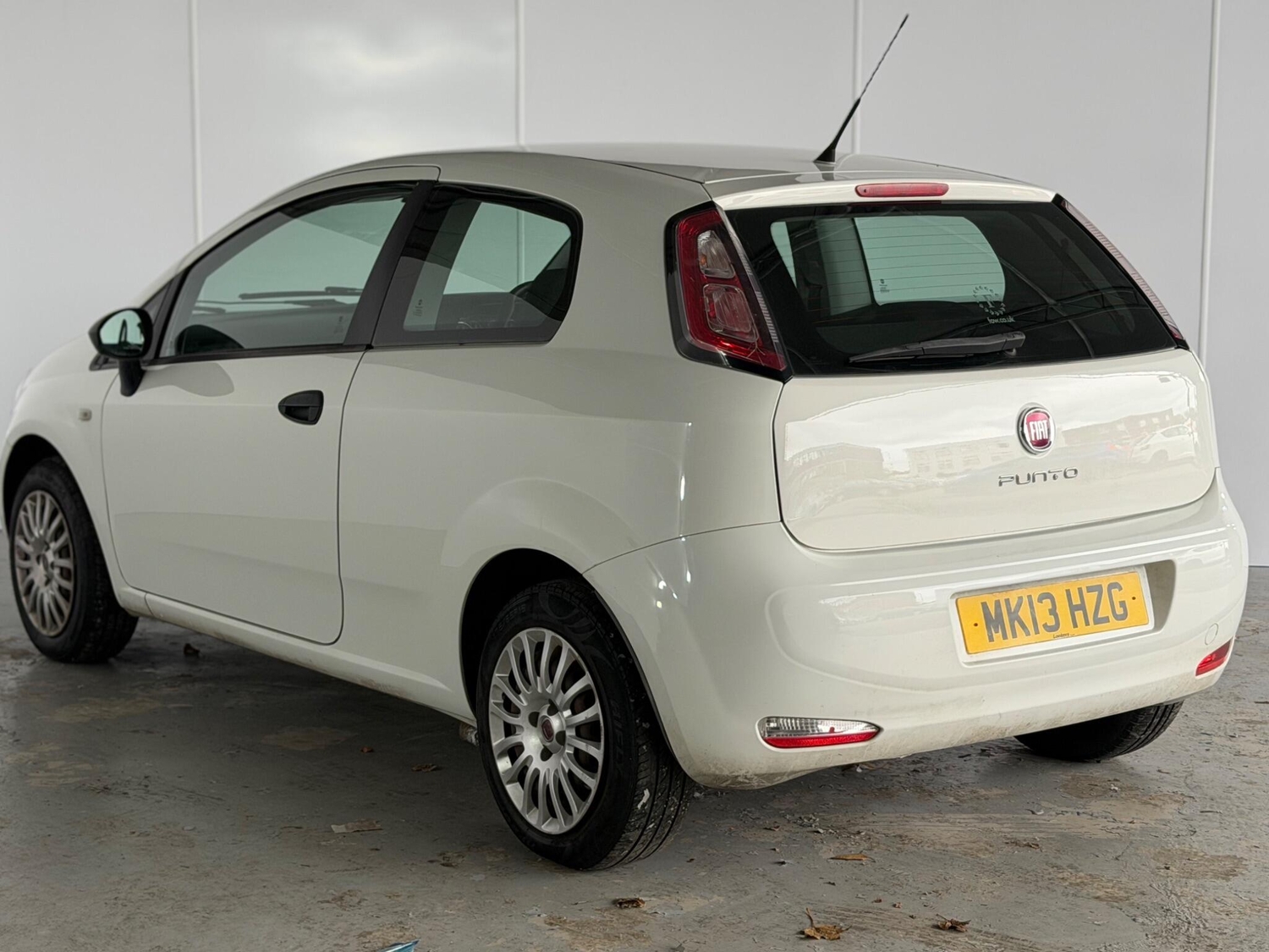 Fiat Punto 2013 - Cars in Manchester