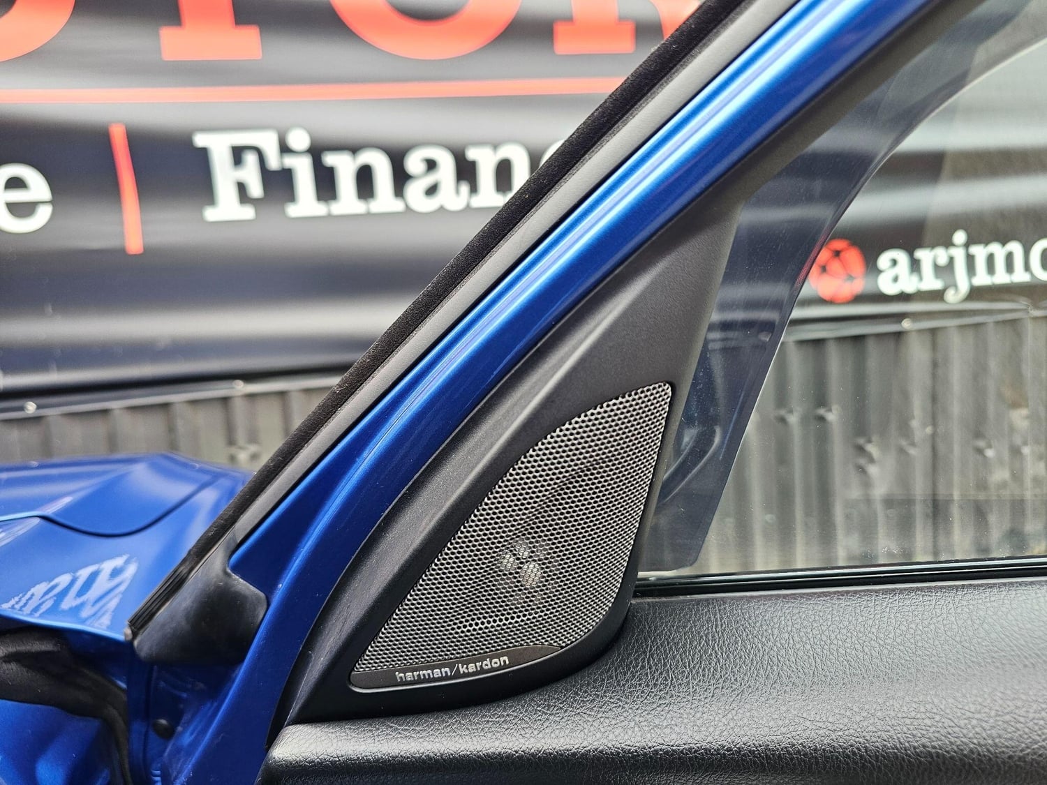 [ berth ]BMW 1 Series