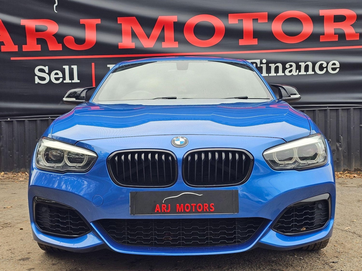 BMW 1 Series 2018 - Cars