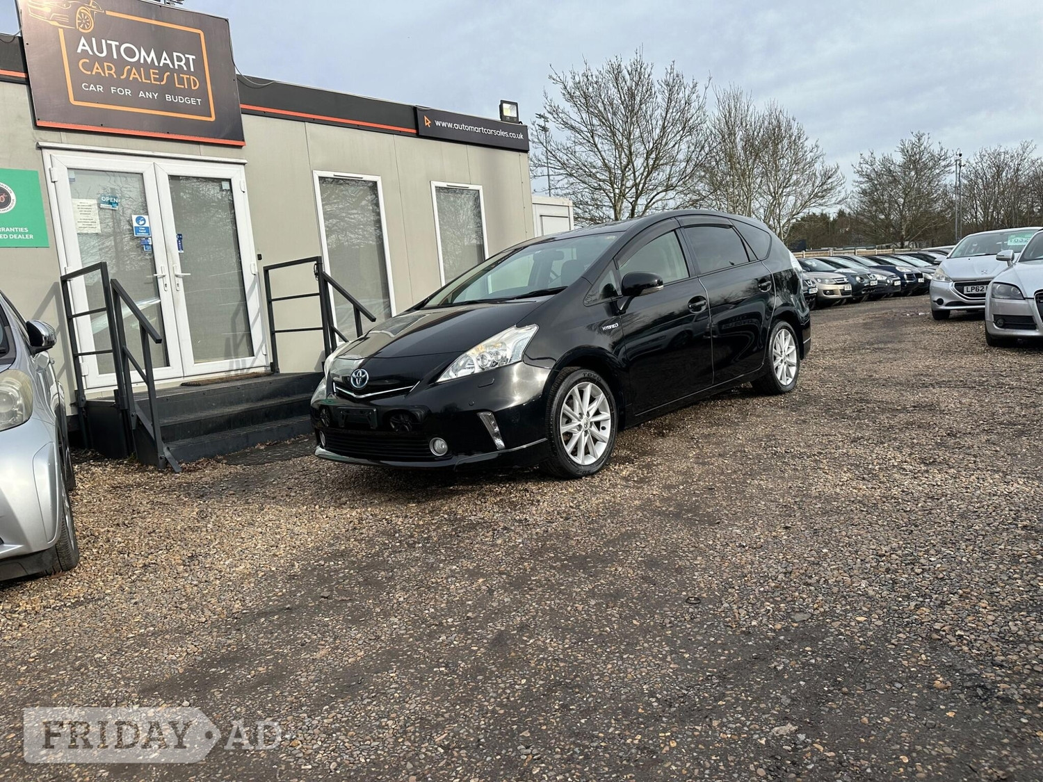 [ berth ]Toyota Prius+