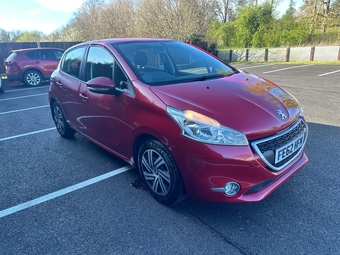 Peugeot 208 2012
