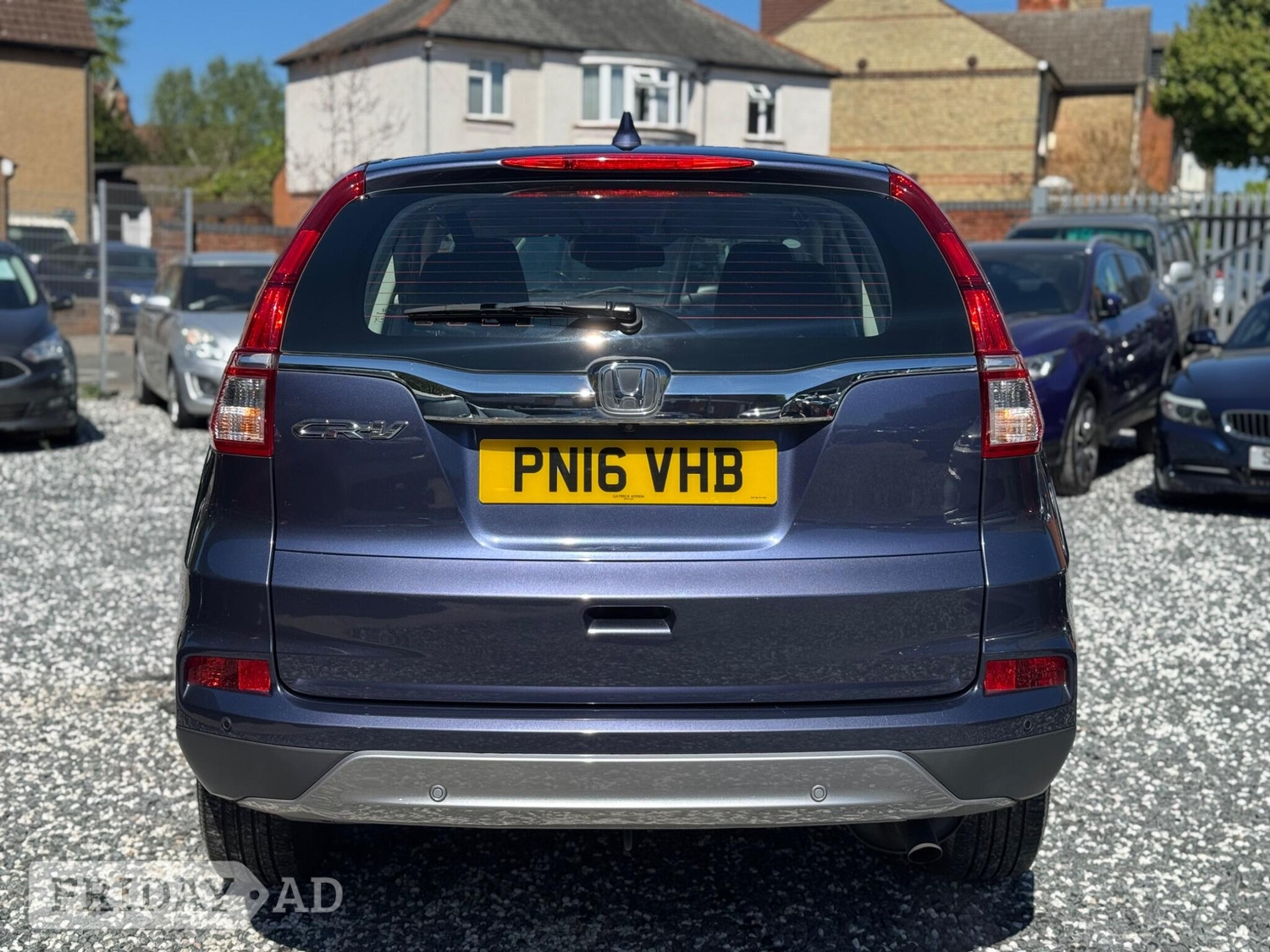 Honda CR-V 2016 - Cars in Bedford
