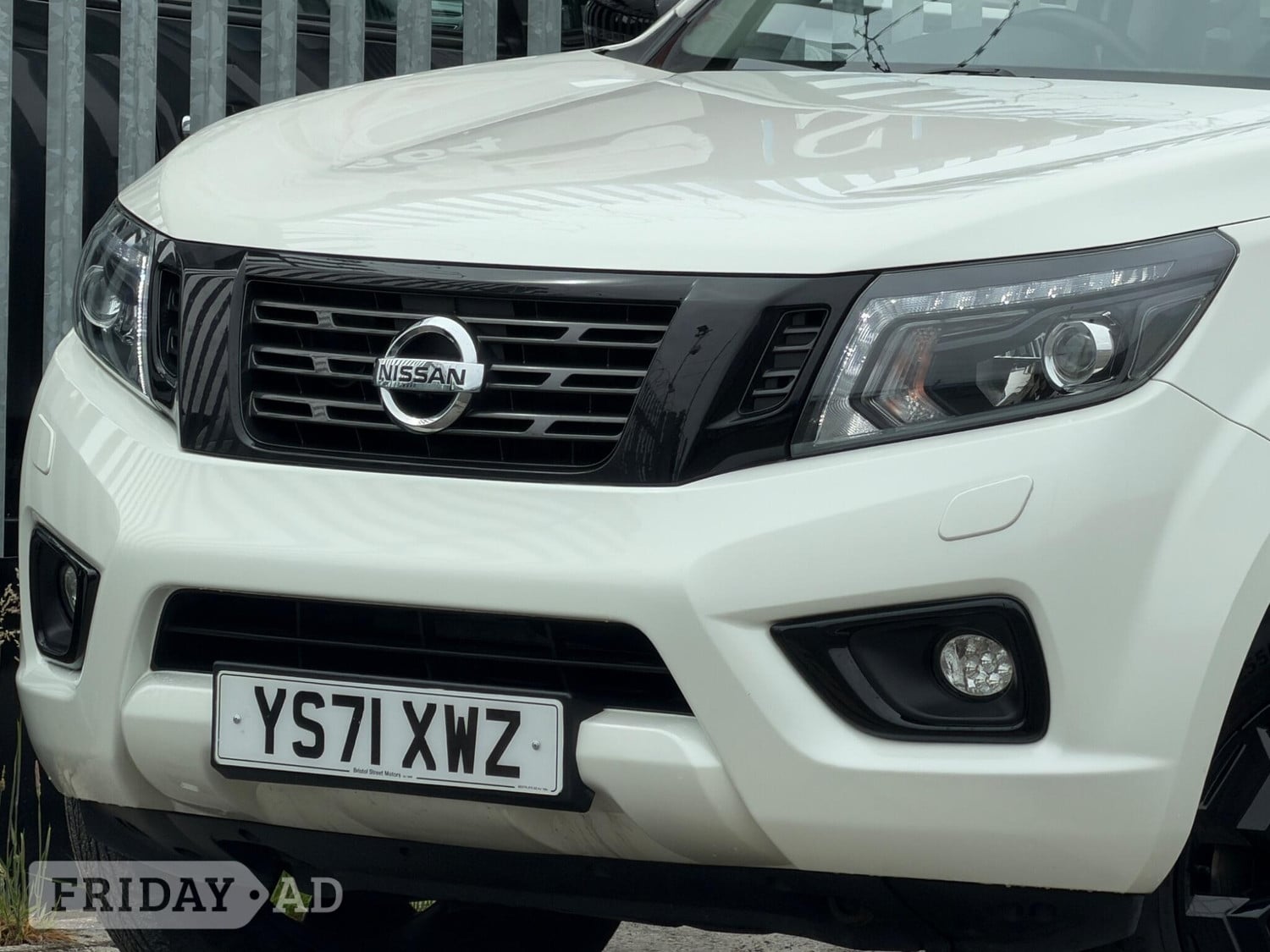Nissan Navara 2021 - Vans & Commercial Vehicles