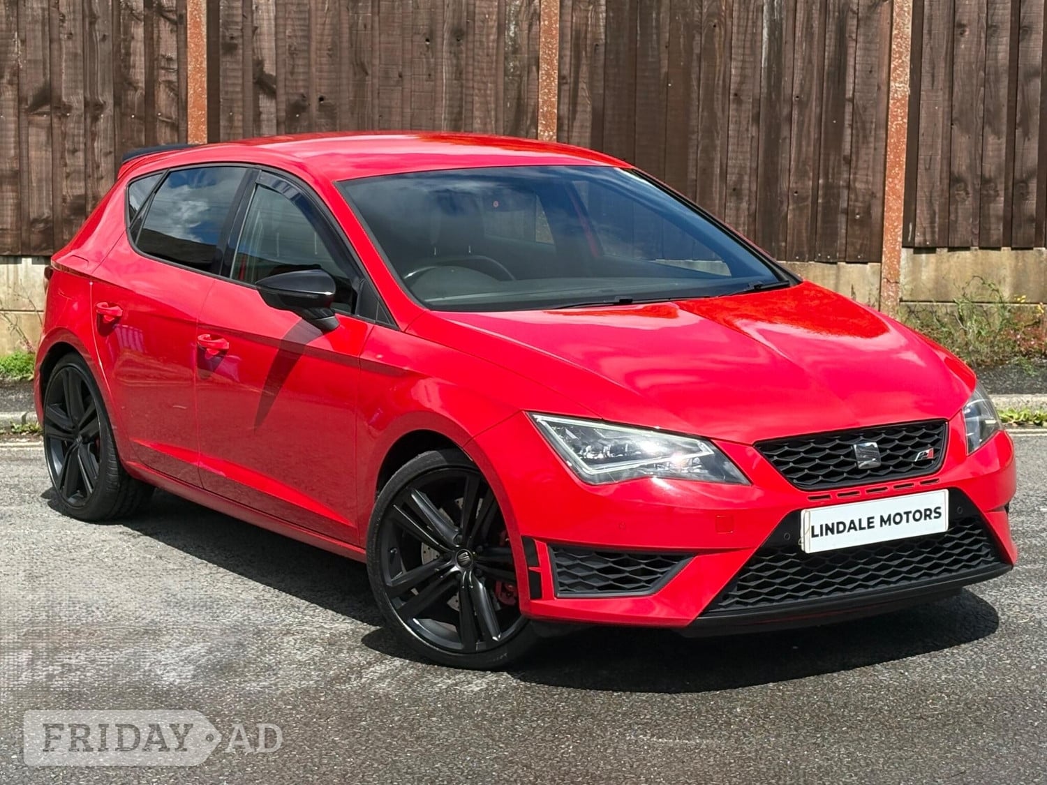 SEAT Leon 2016 in Oldham