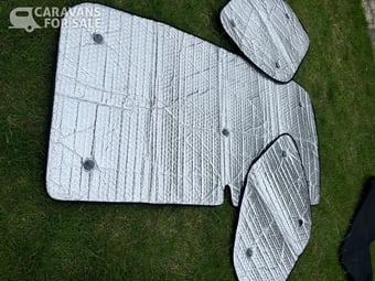 Fiat Decato thermal internal windscreen and side good cleawindow 