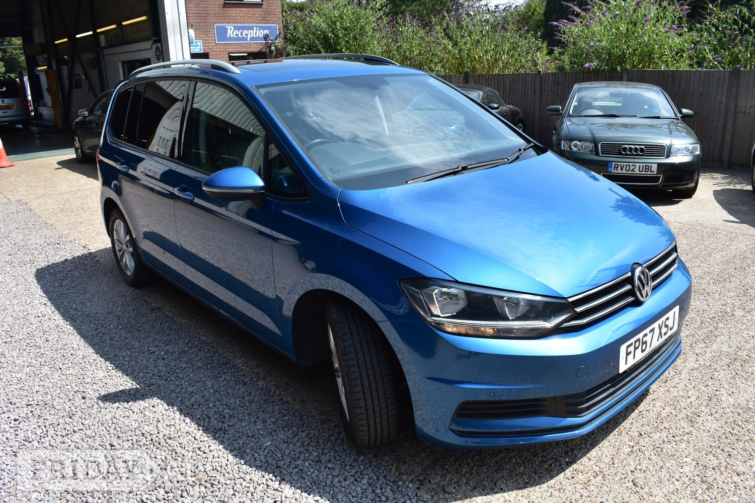 [ berth ]Volkswagen Touran