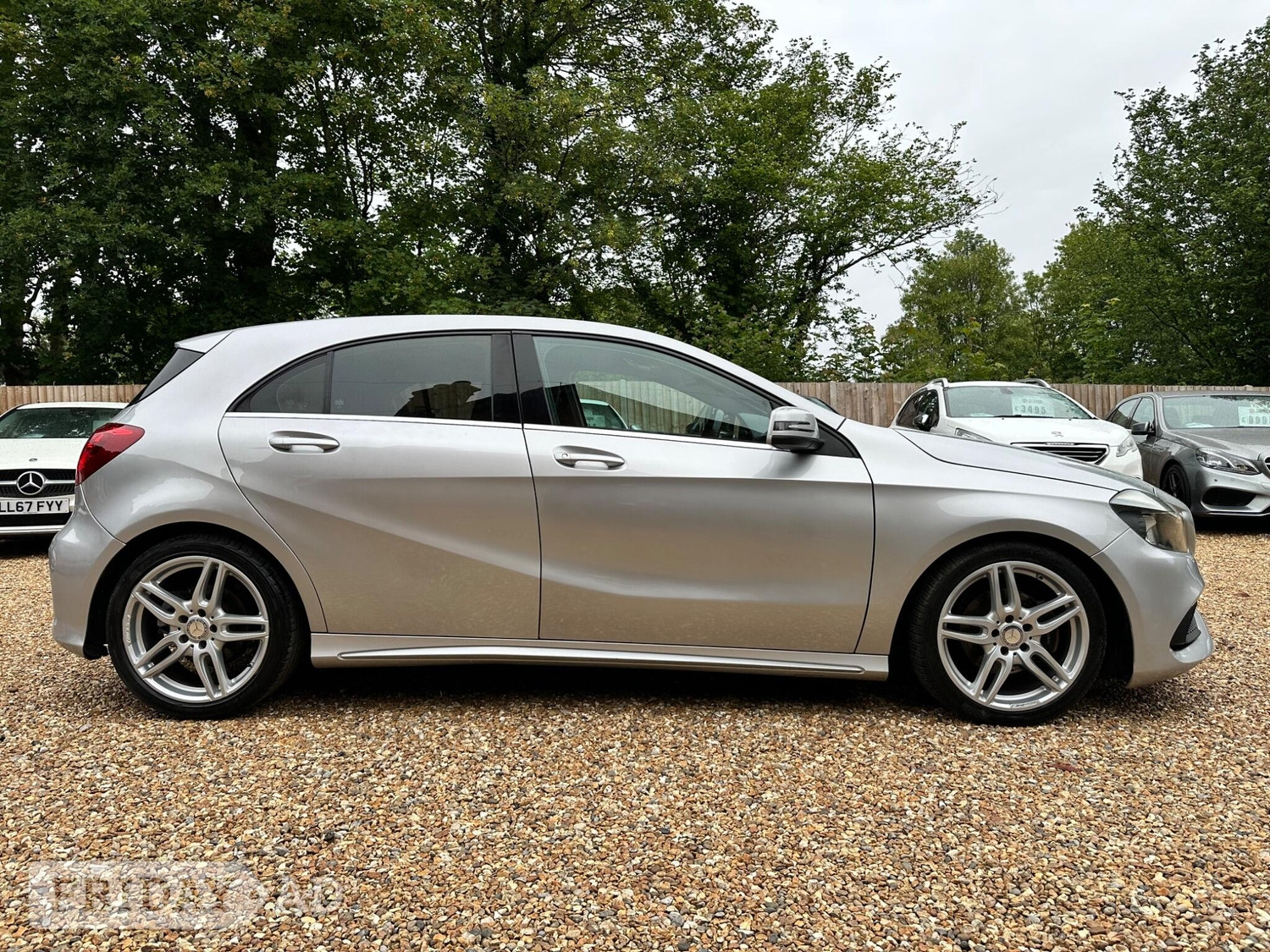 [ berth ]Mercedes-Benz A Class