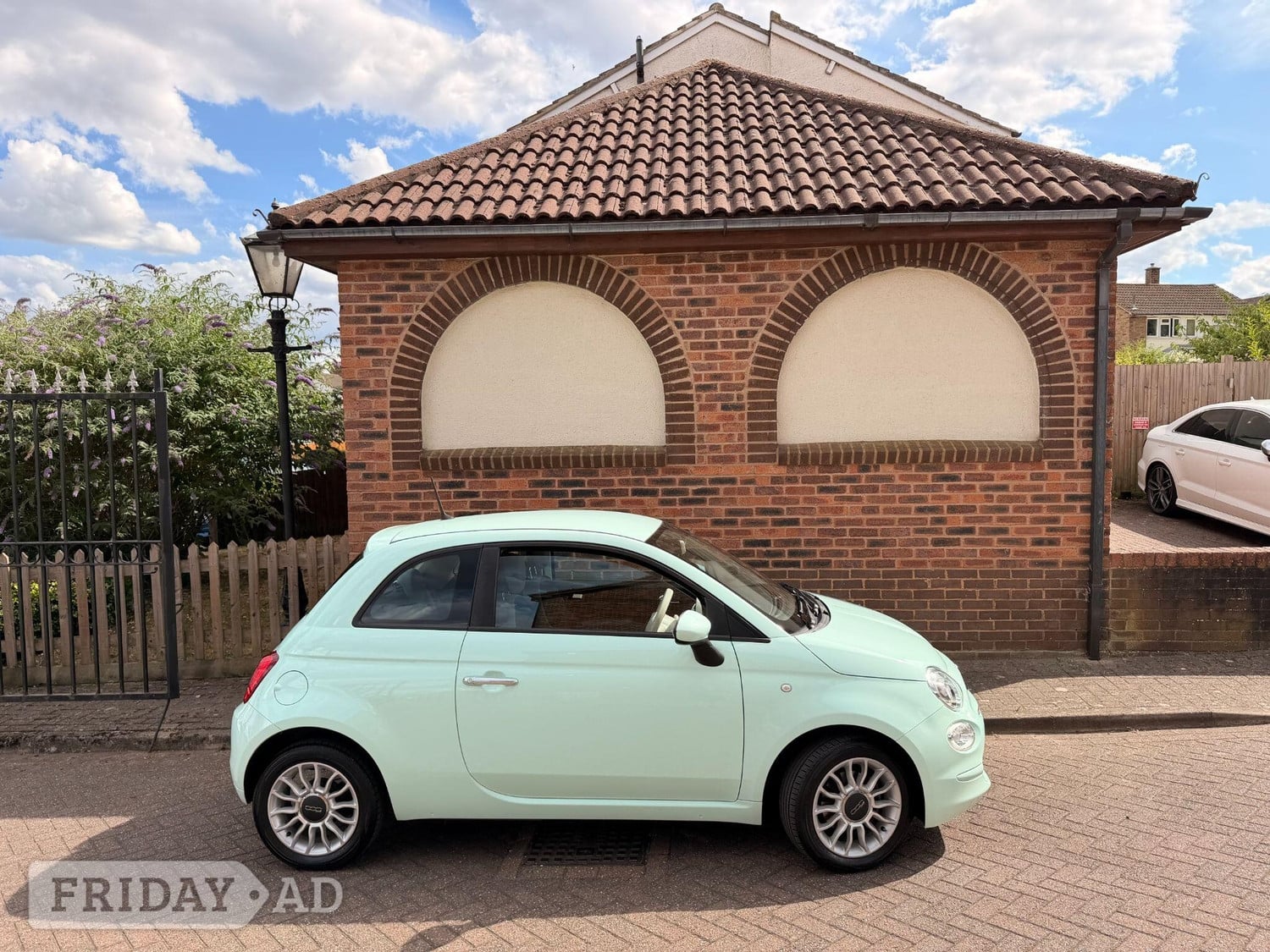 Fiat 500 2016 - Cars in Sutton