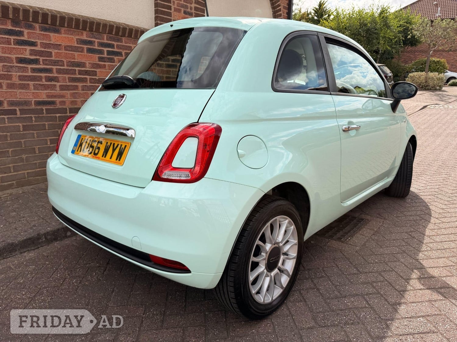 Fiat 500 2016 - Cars