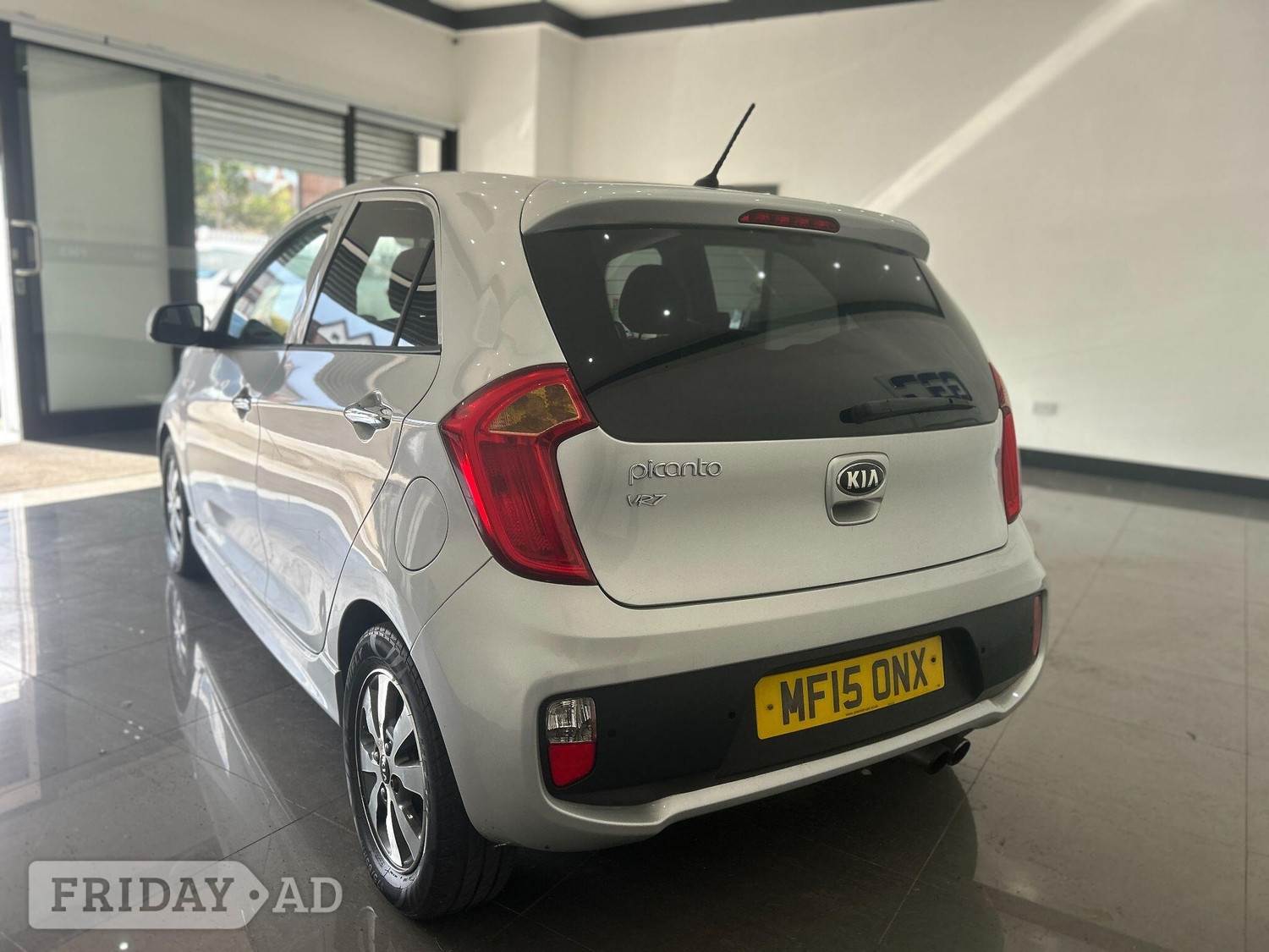 Kia Picanto 2015 - Cars
