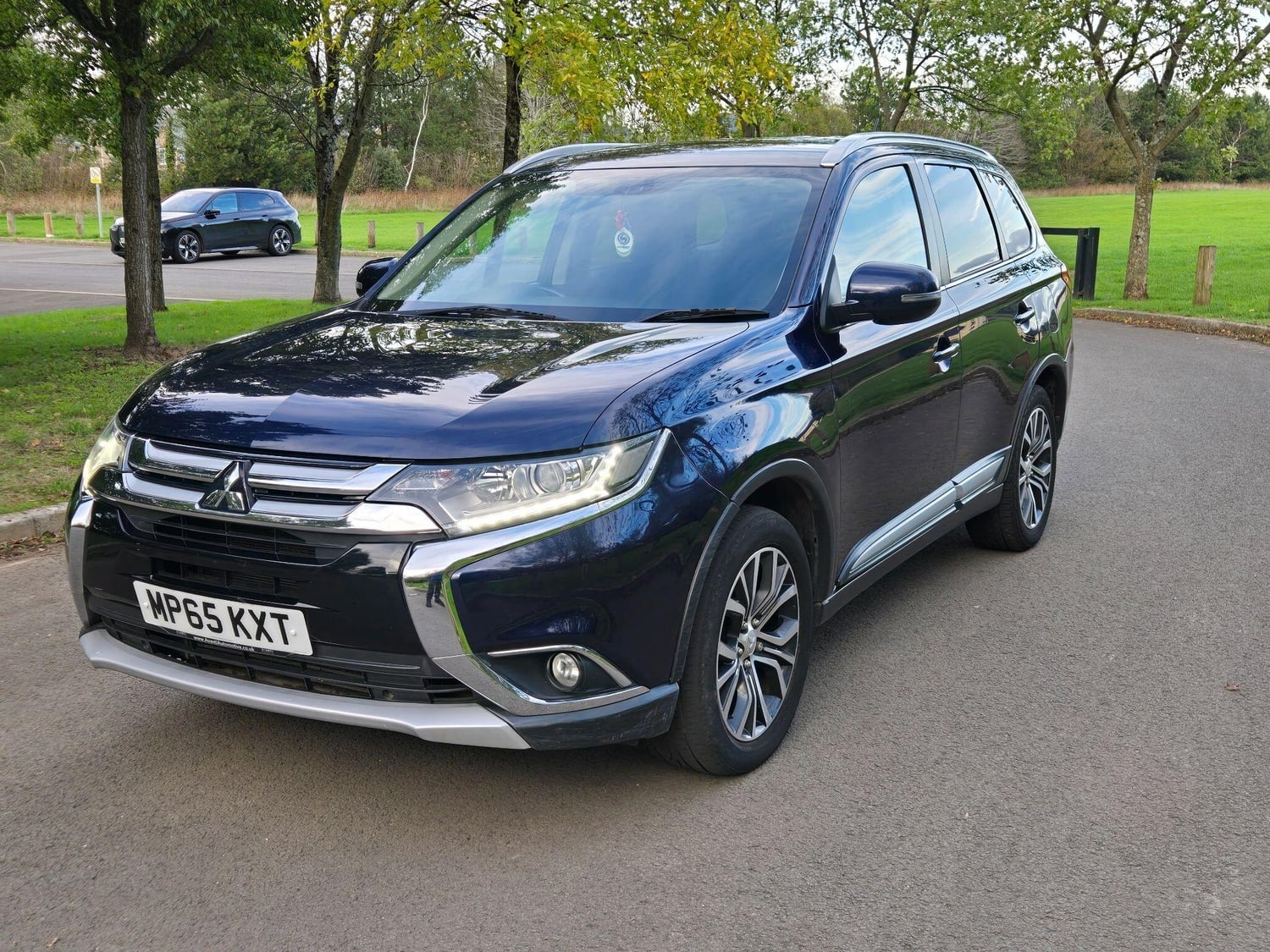 Mitsubishi Outlander Cardiff