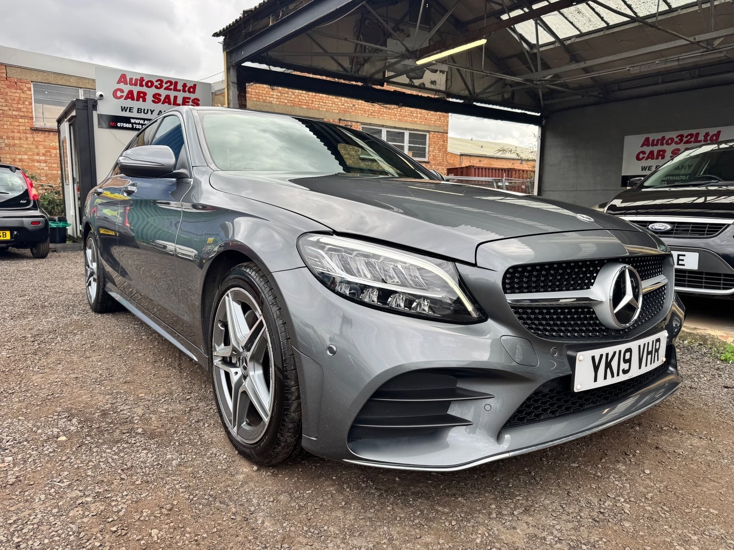 Mercedes-Benz C Class 2019 - Cars