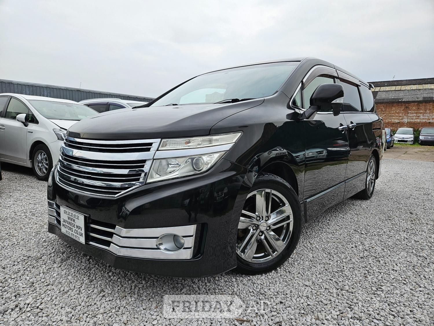[ berth ]Nissan Elgrand