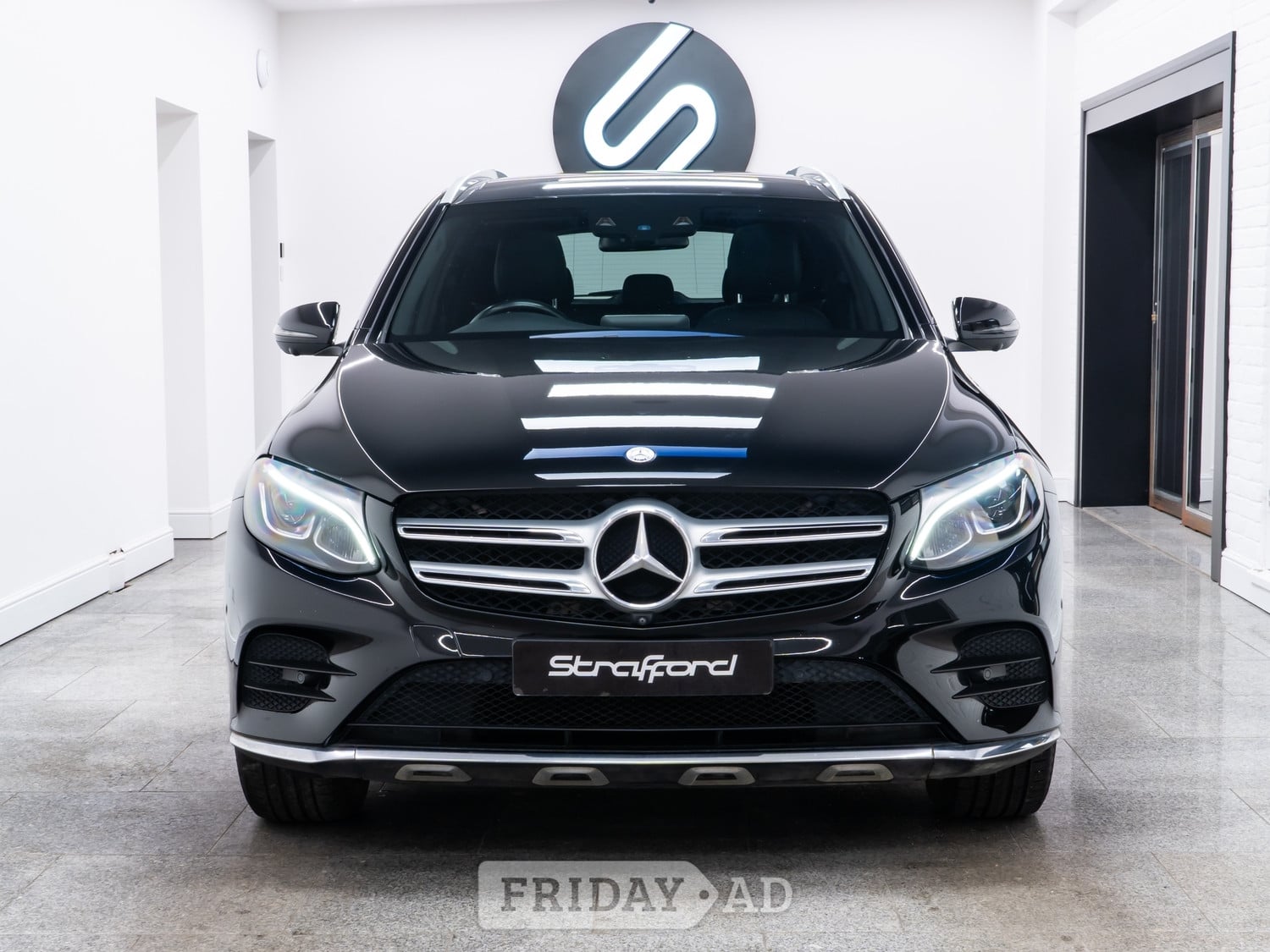 Mercedes-Benz GLC 2016 - Cars