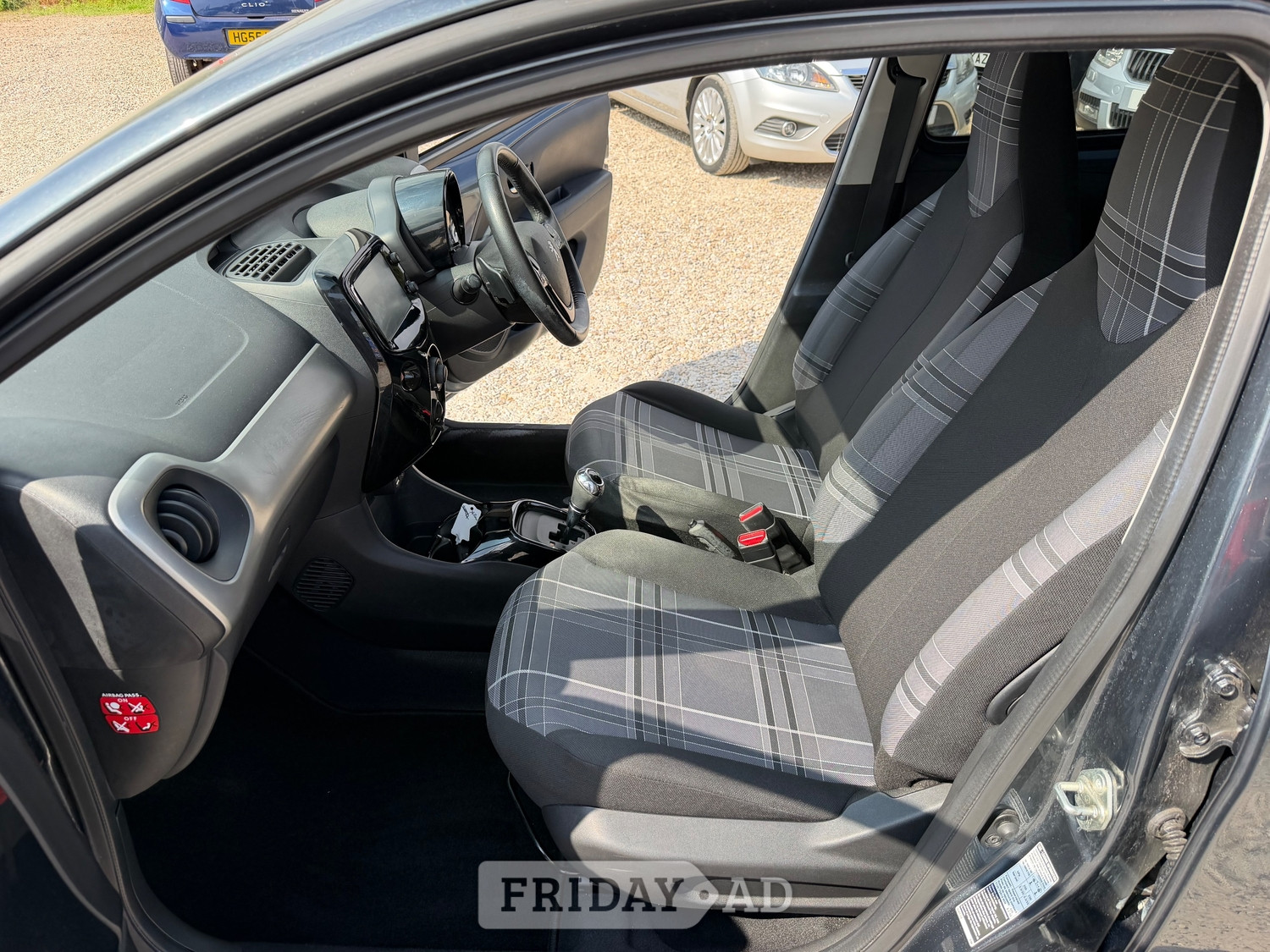 Peugeot 108 2017 - Cars