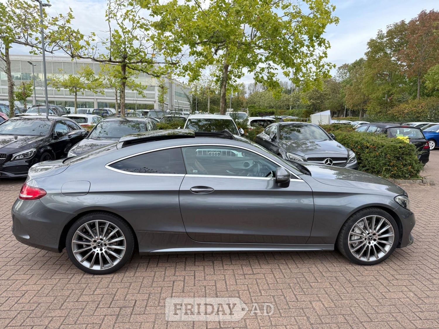 Mercedes-Benz C Class 2017 - Cars in Uxbridge