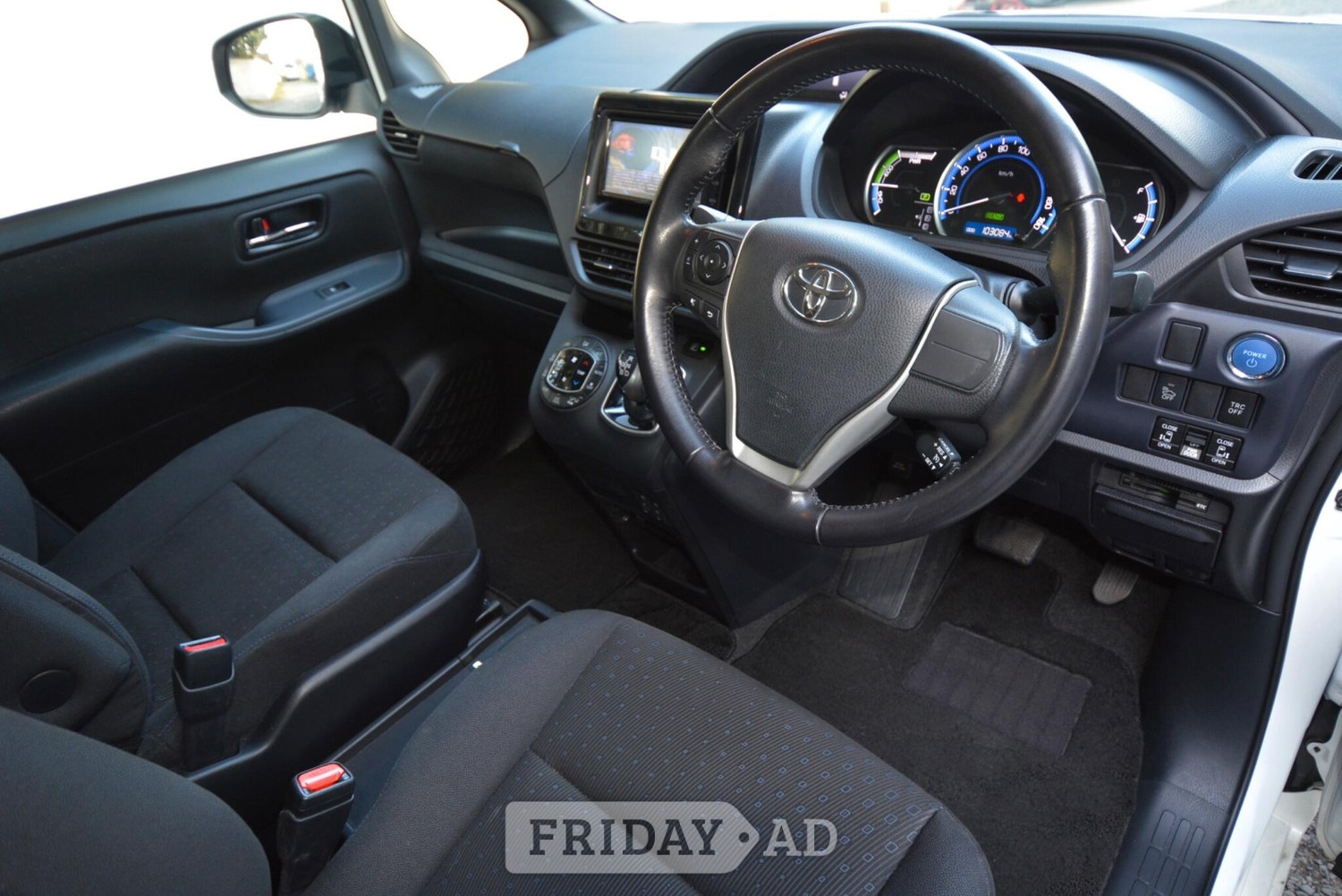 Toyota Voxy Waltham Forest
