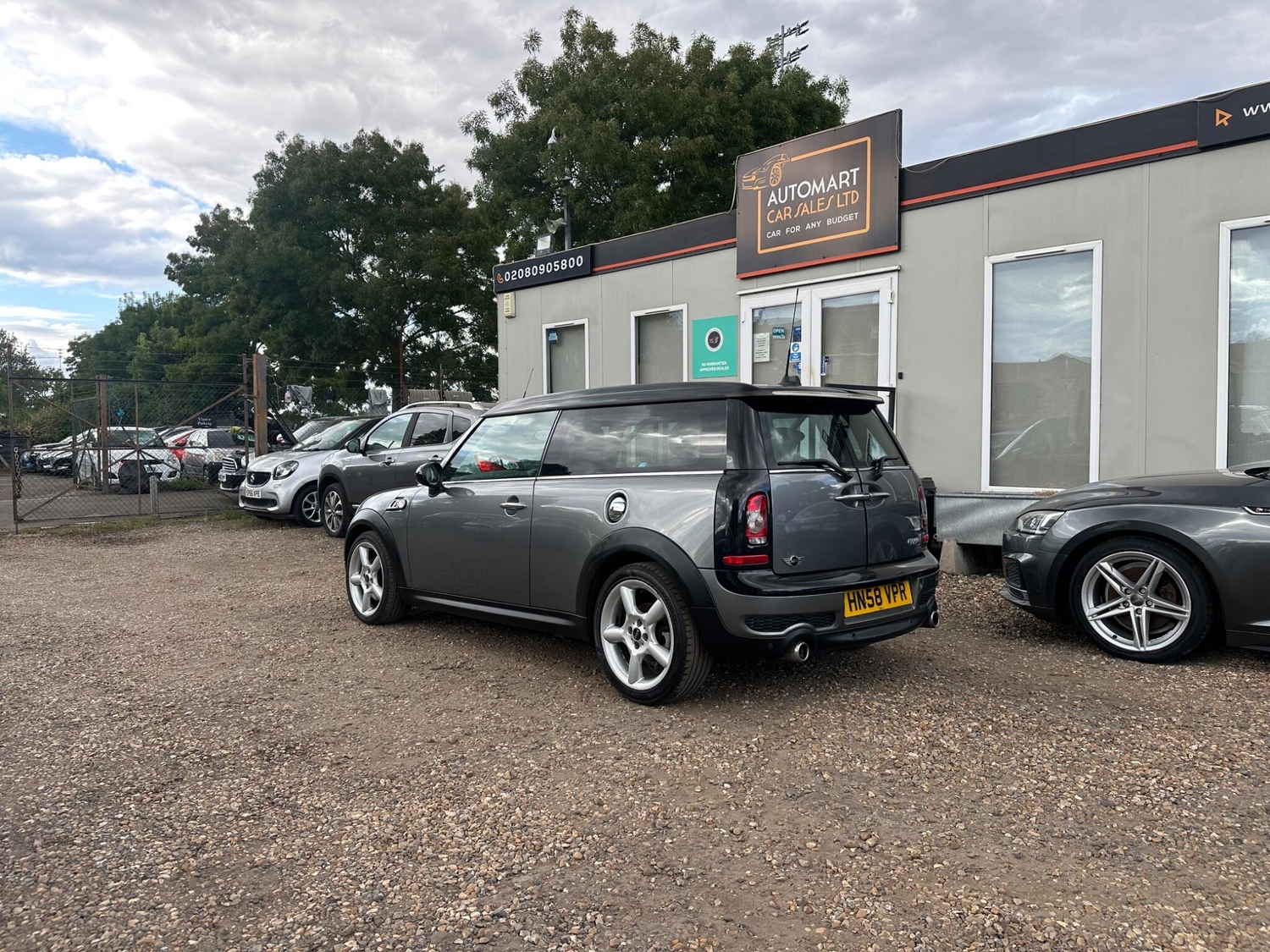 Mini Clubman 2009 - Cars in Sunbury-On-Thames