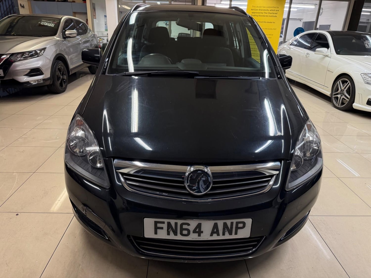 [ berth ]Vauxhall Zafira