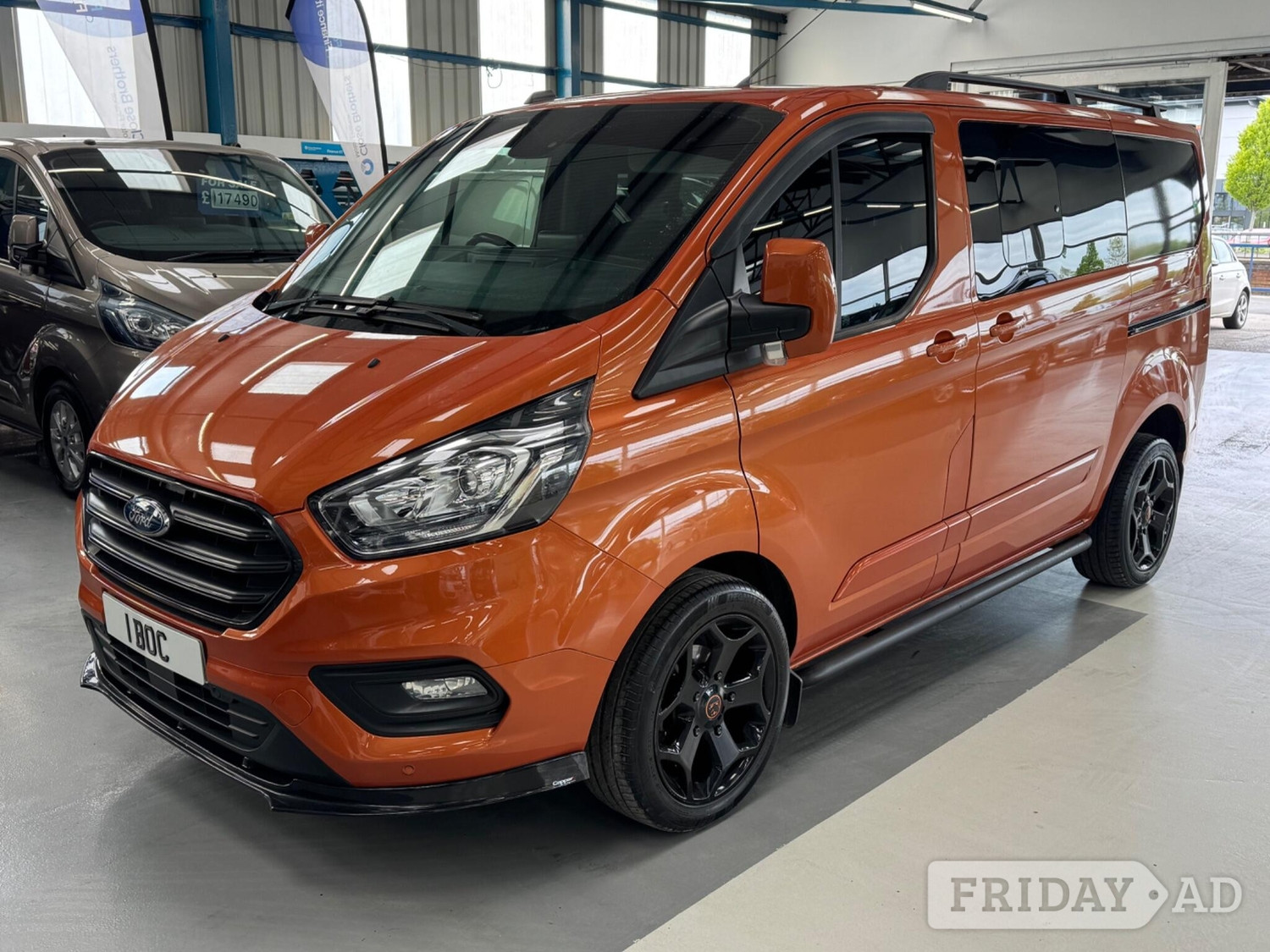 [ berth ]Ford Transit Custom