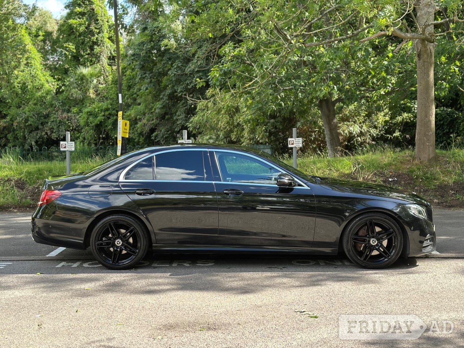 [ berth ]Mercedes-Benz E Class
