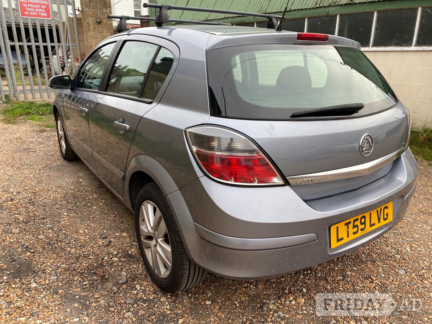 [ berth ]Vauxhall Astra