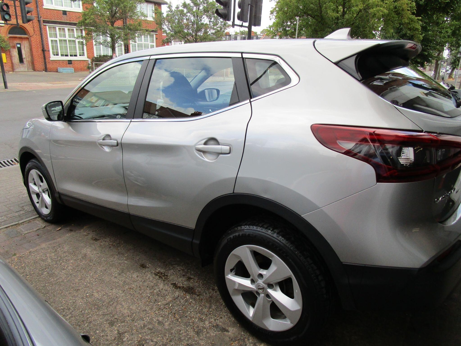 Nissan Qashqai 2020 - Cars in Kingston Upon Thames