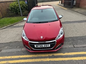 Peugeot 208 2016