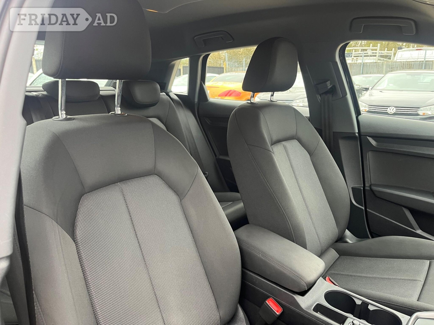 [ berth ]Audi A3