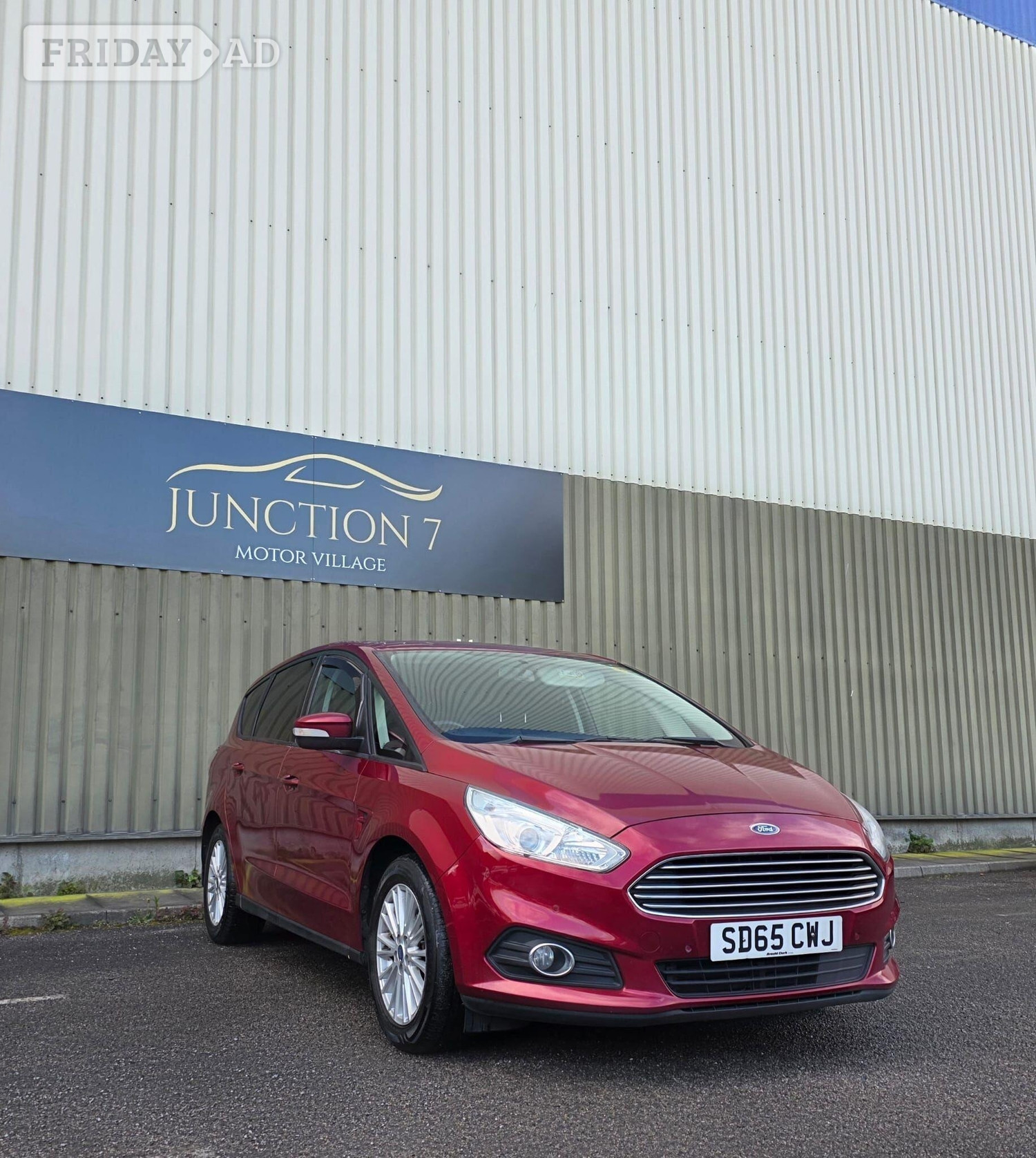 [ berth ]Ford S-Max