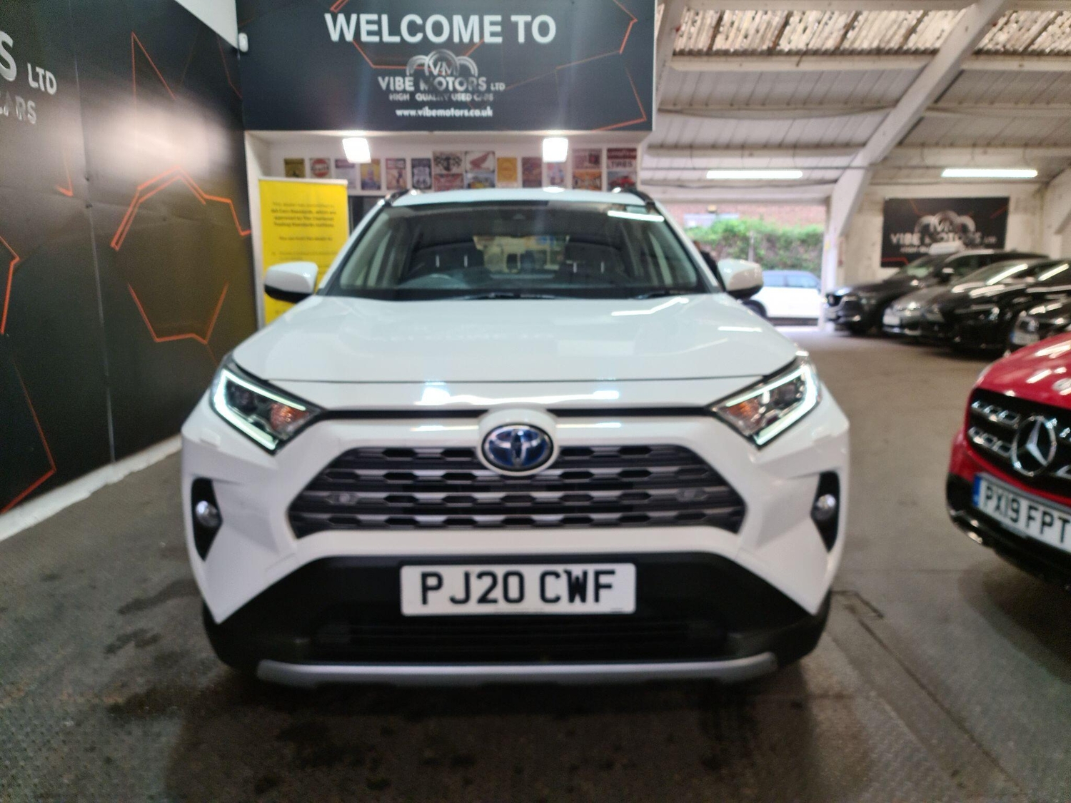 Toyota RAV4 2020 - Cars in Harrow