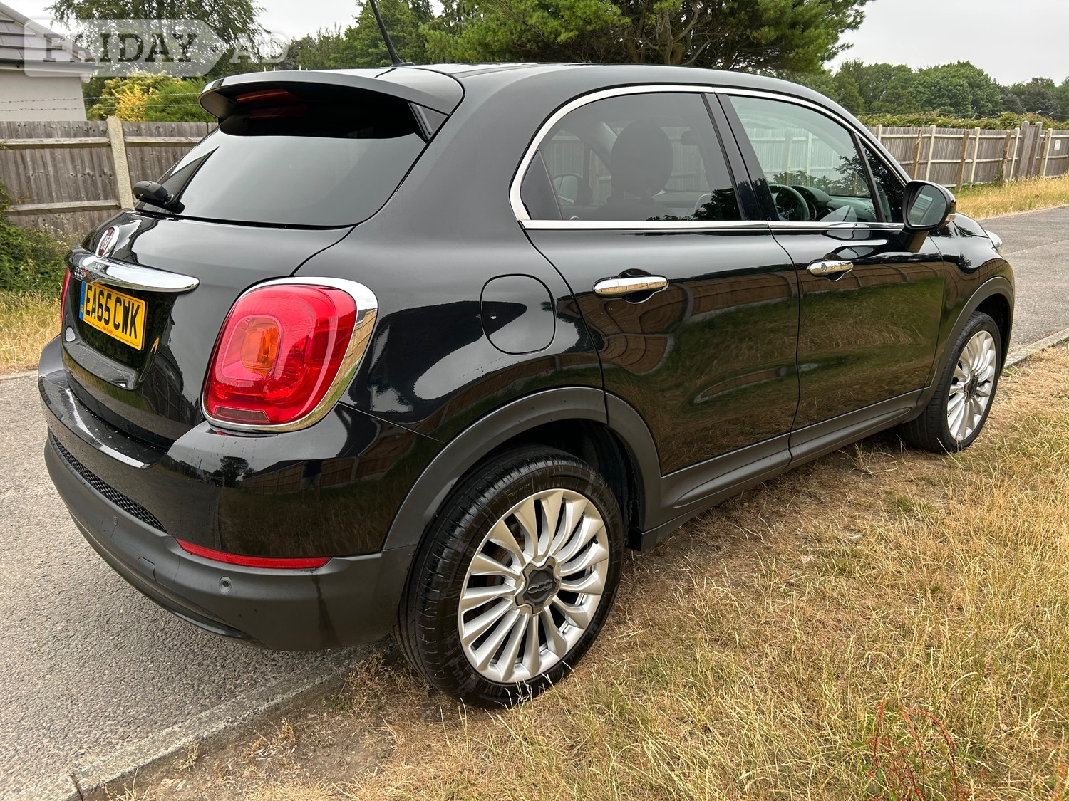 [ berth ]Fiat 500X