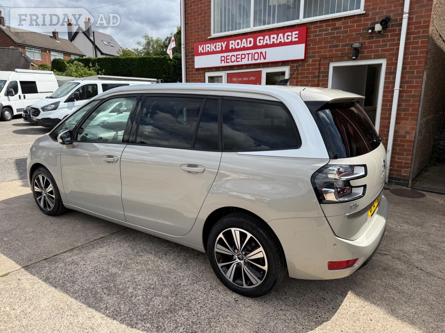 [ berth ]Citroen Grand C4 Picasso