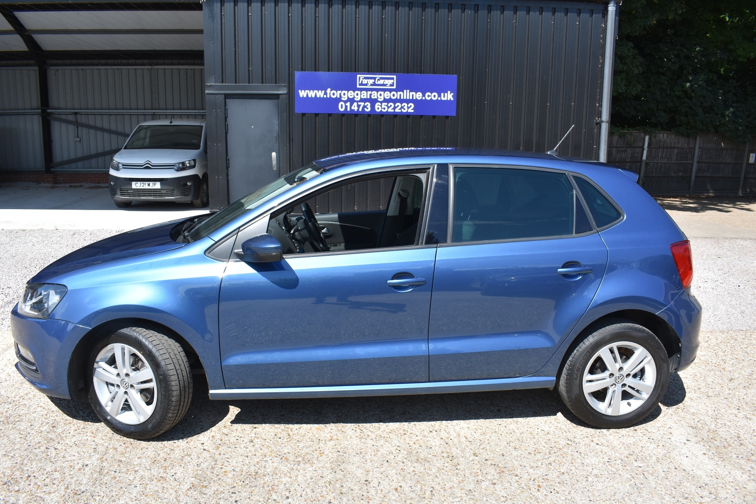 Volkswagen Polo 2017 - Cars