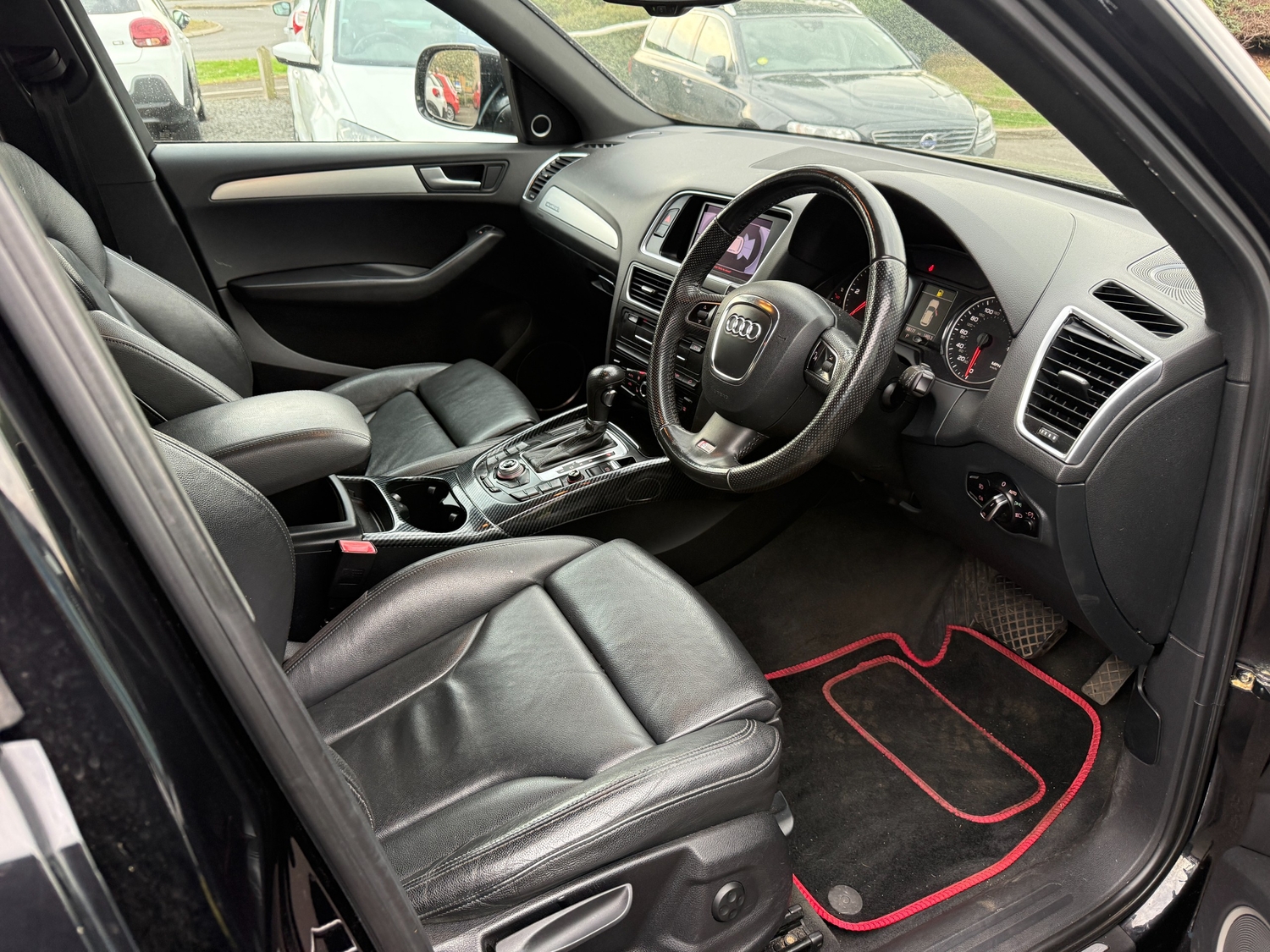 Audi Q5 2012 - Cars