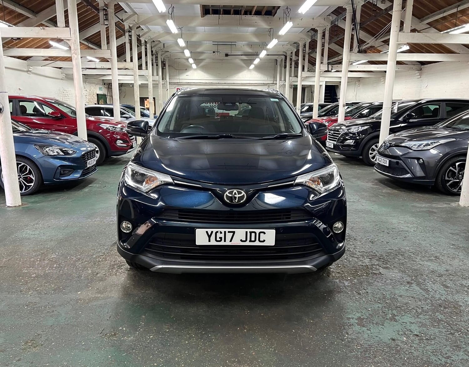 [ berth ]Toyota RAV4