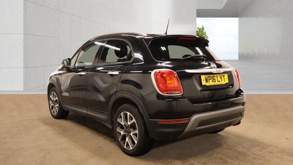 [ berth ]Fiat 500X