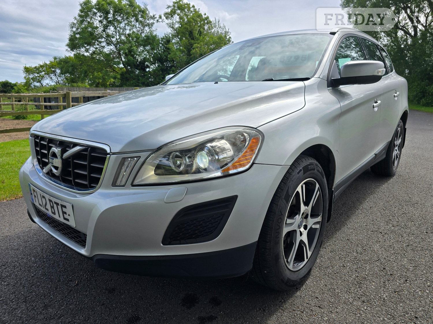 [ berth ]Volvo XC60