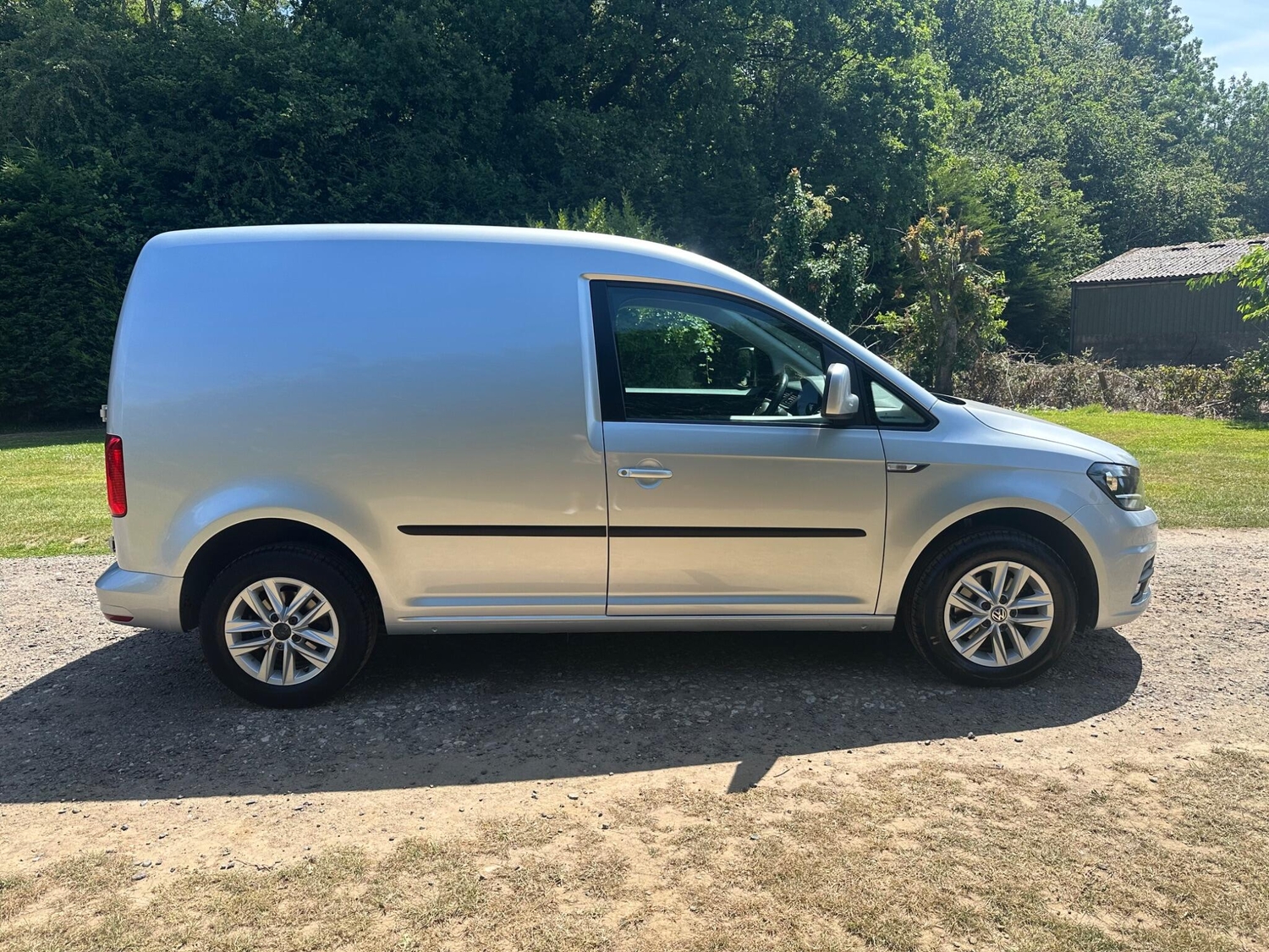 Volkswagen Caddy 2018 - Vans & Commercial Vehicles in Westerham