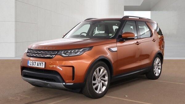 [ berth ]Land Rover Discovery