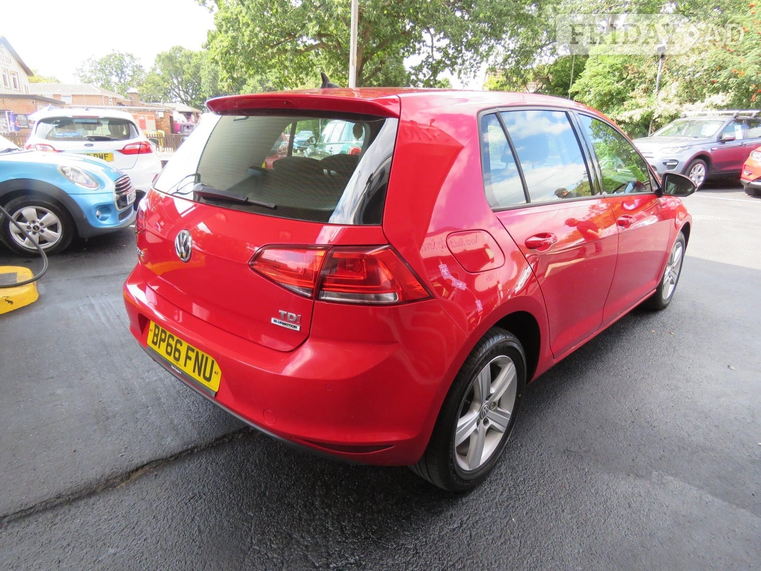 Volkswagen Golf 2016 - Cars