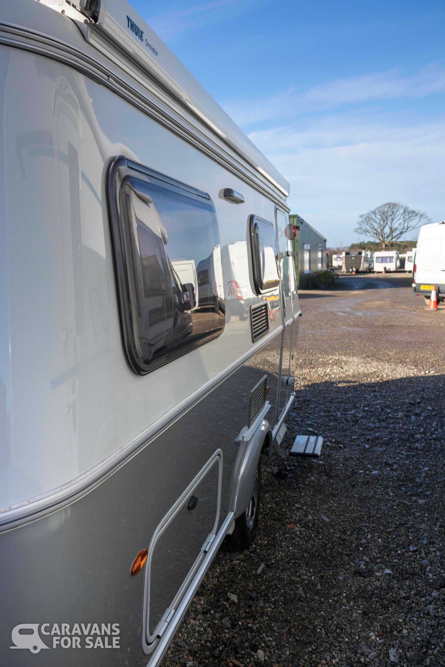 [ berth ]Eriba Touring 542 60 Edition