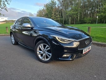 Infiniti Q30 2017