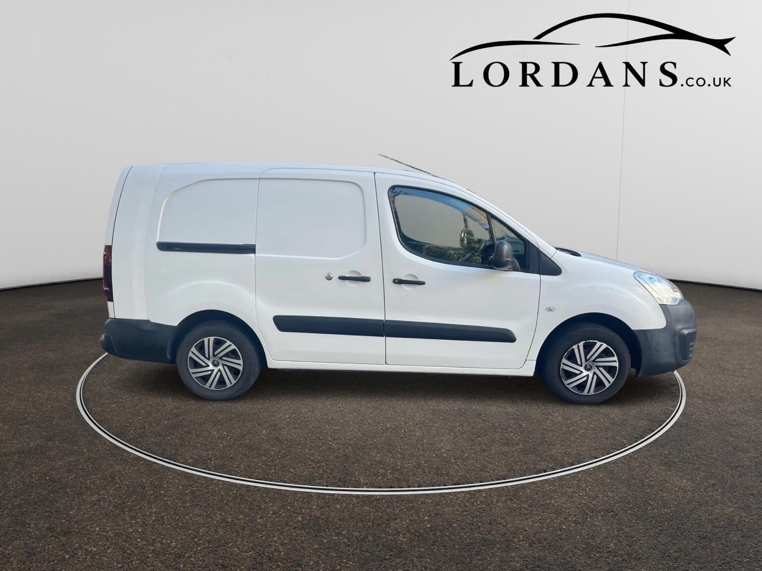 [ berth ]Citroen Berlingo